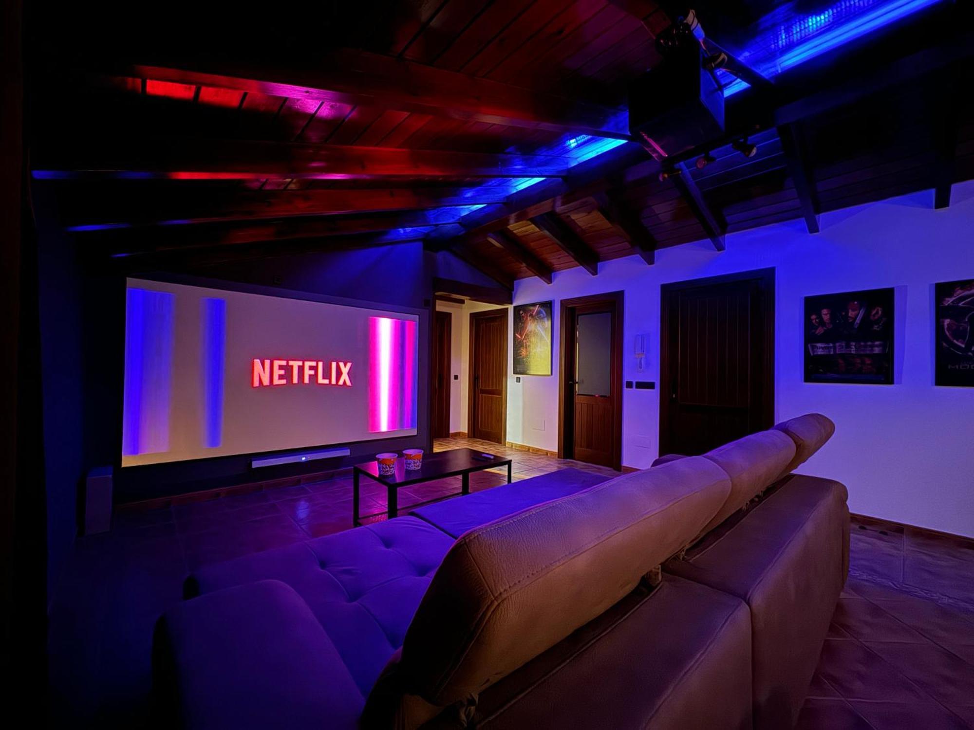 Chalet El Parral - Piscina Y Sala De Cine Málaga Esterno foto
